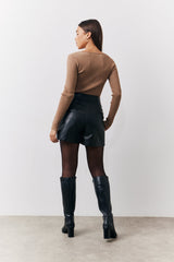 Camel Rib Knitted Scoop Neck Long Sleeve Top